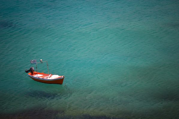wedding in Sifnos boat at sea
