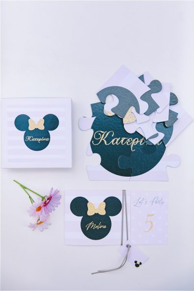 Minnie Mouse party giftboxes with puzzles