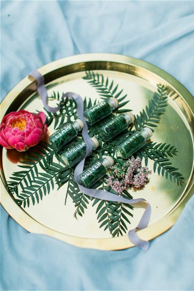 Decorative gifts on gold plate for guests