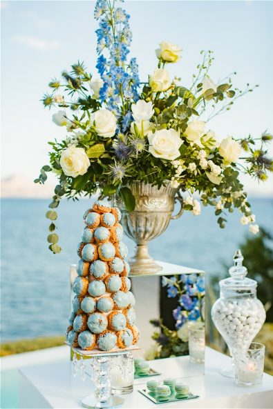 Flowers and candy for a destination wedding in Athens Riviera