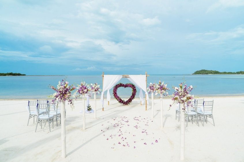 beach wedding venue in greece