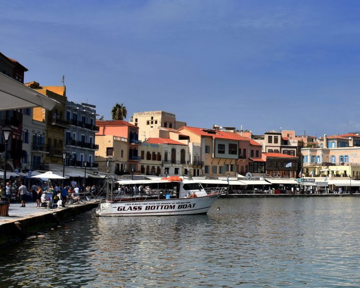 wedding in Crete port view