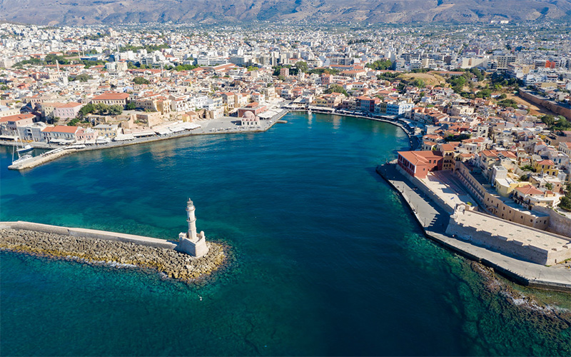 Getting married in Crete